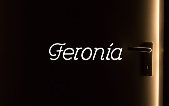 Feronia Font